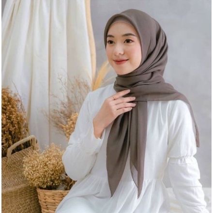 Paris Premium Abu-abu Basah