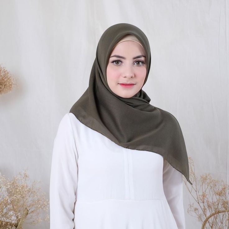 Paris premium hijau army