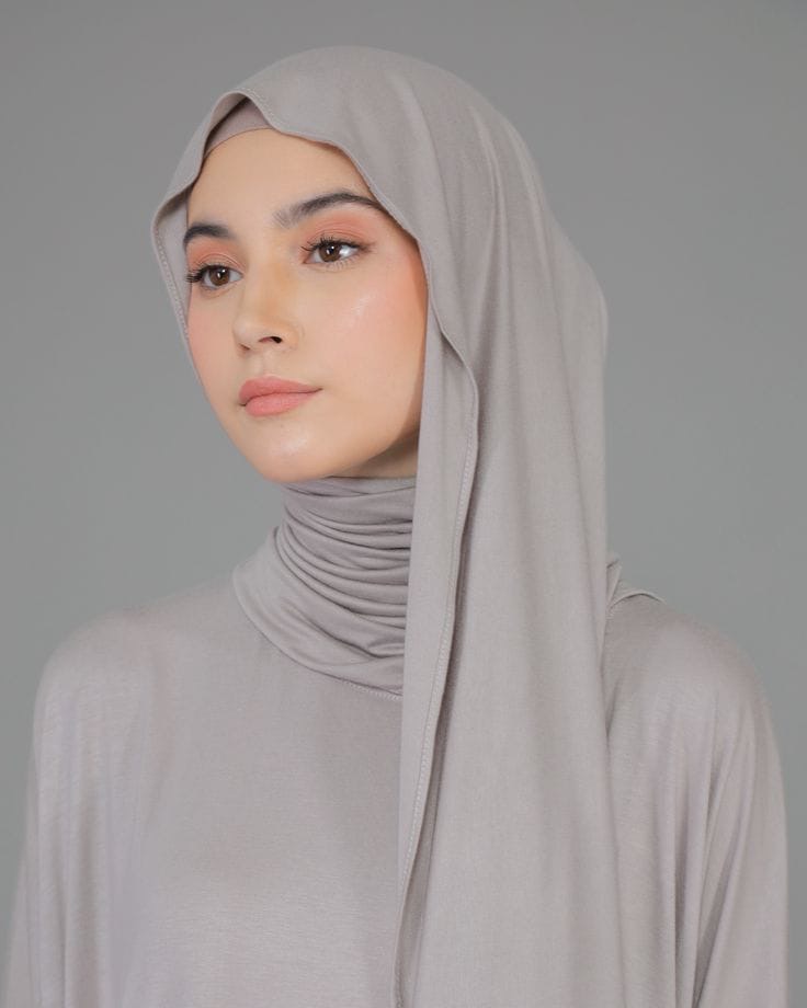 pashmina kaos abu abu basah